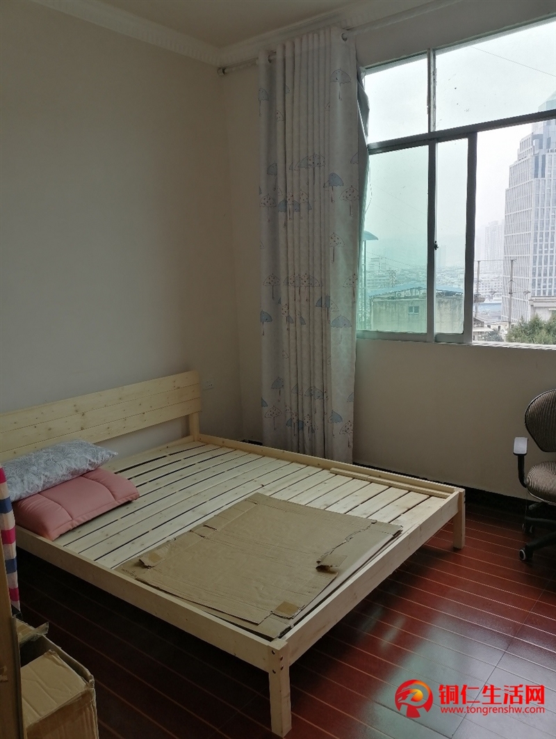 沙子坳2室 1廳 1衛300元/月